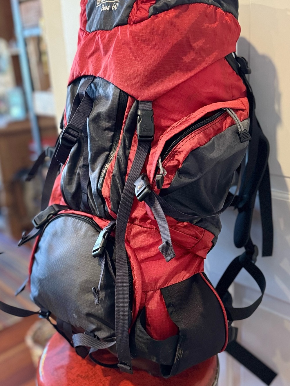 Gregory Backpack "Deva 60" marked WS. Excellent overal condition.